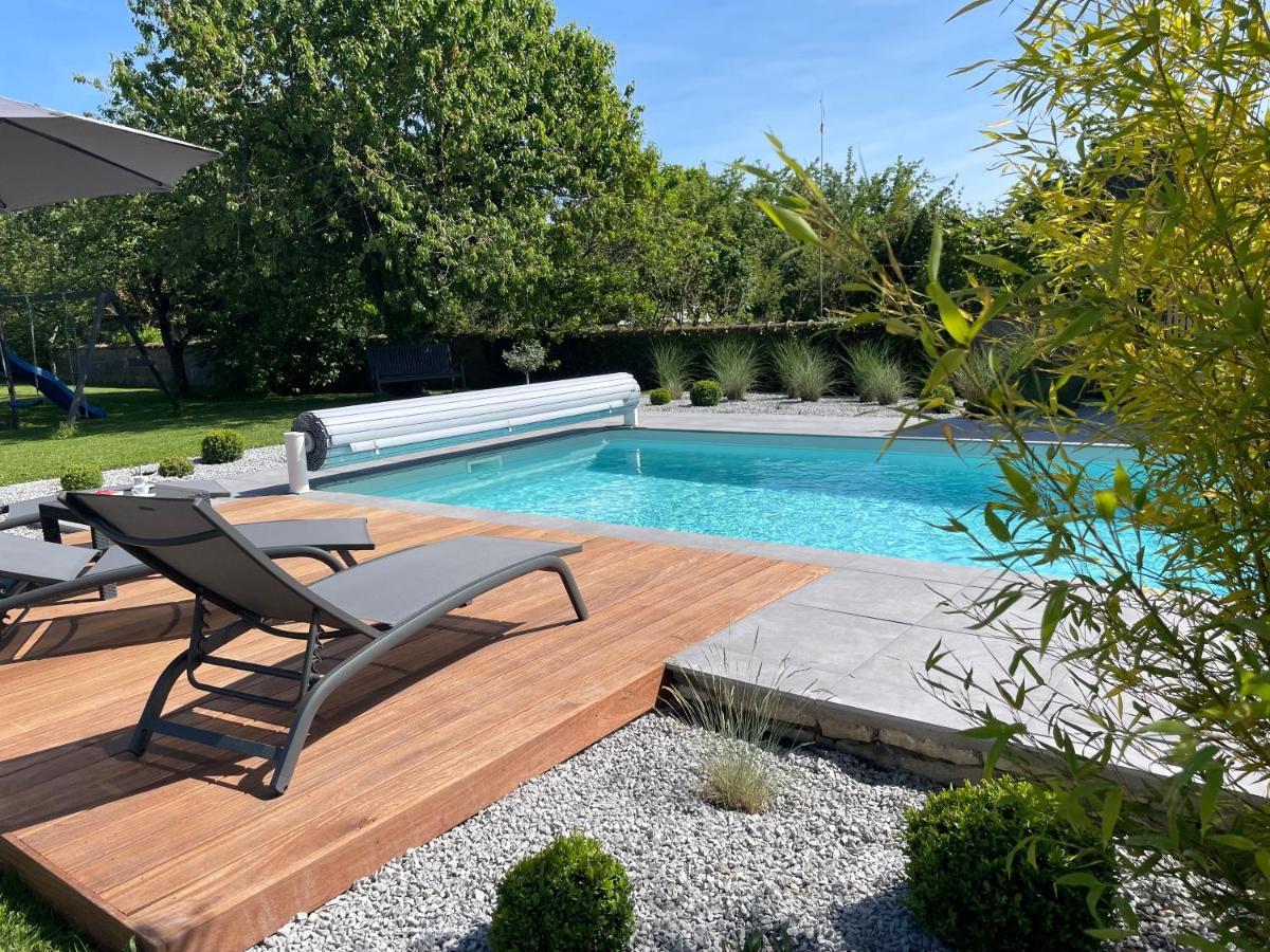 Appart-Hotel N 3 Avec Terrasse, Piscine, Petit-Dejeuner Et Parking Prive Chouzelot Eksteriør bilde