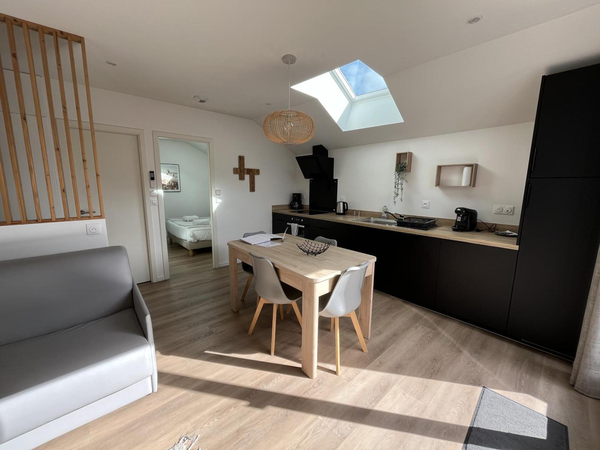 Appart-Hotel N 3 Avec Terrasse, Piscine, Petit-Dejeuner Et Parking Prive Chouzelot Eksteriør bilde