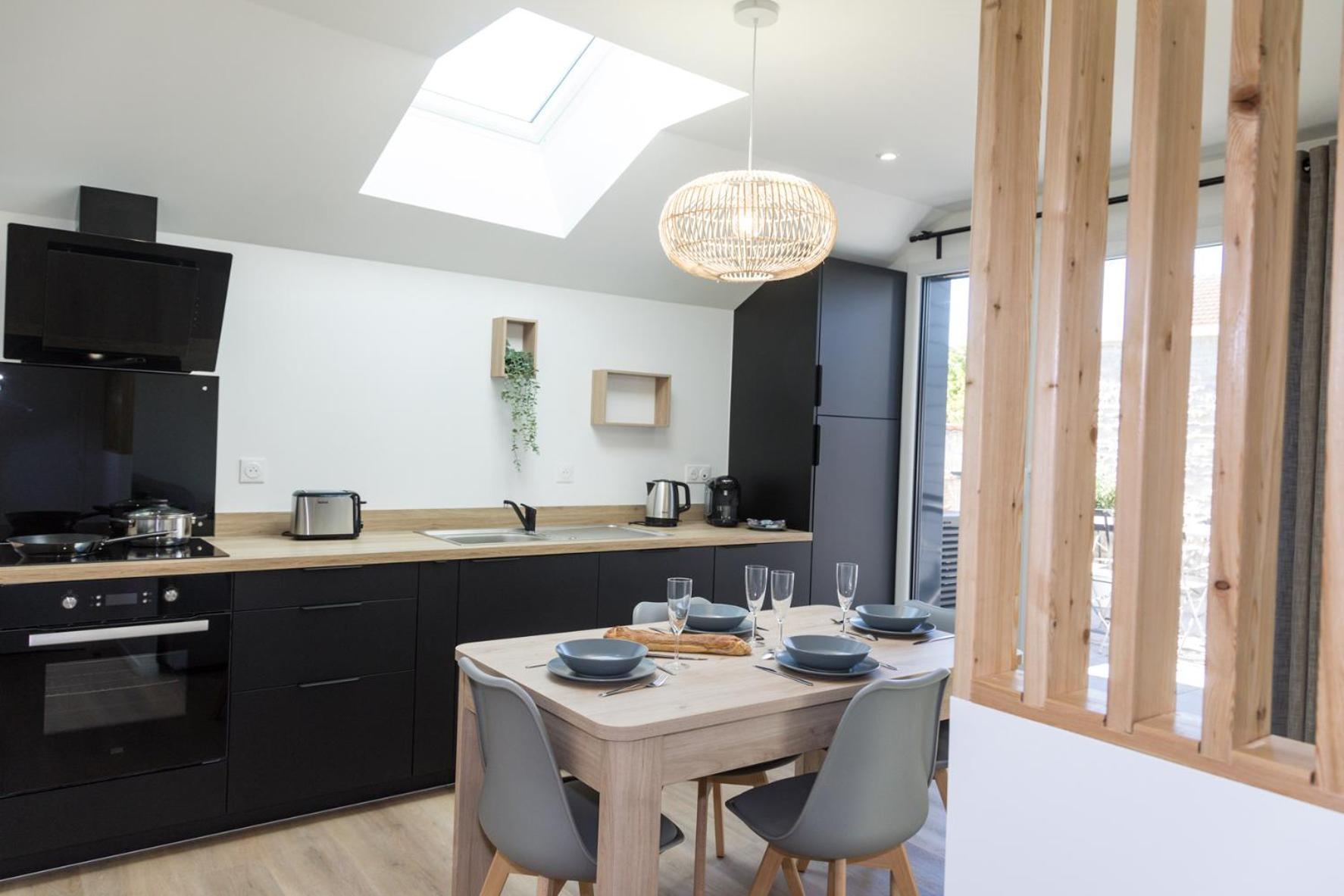 Appart-Hotel N 3 Avec Terrasse, Piscine, Petit-Dejeuner Et Parking Prive Chouzelot Eksteriør bilde